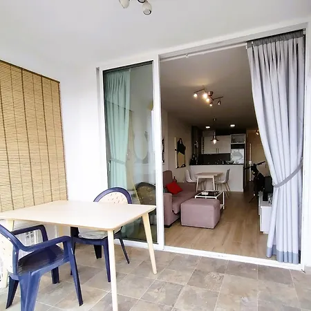Cozy-deco Del Faro 아파트